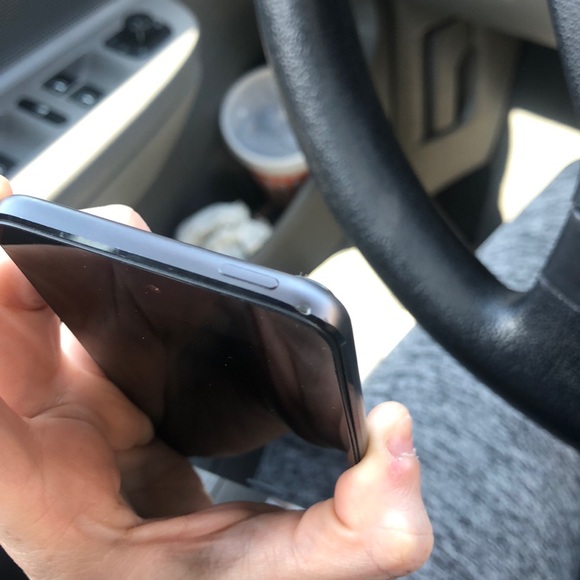 iPod touch - Picture 3 of 3